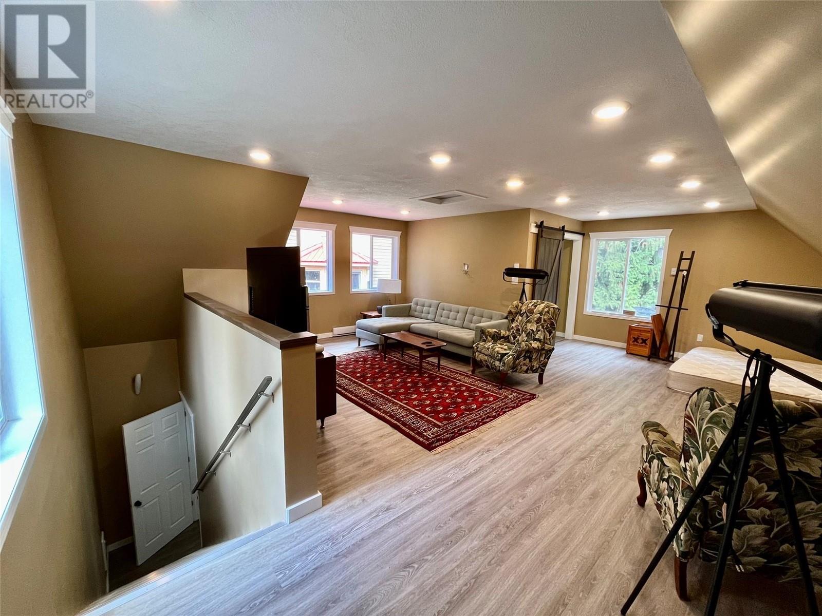 424 Bayview Road, Nakusp, British Columbia  V0G 1R1 - Photo 41 - 10341386