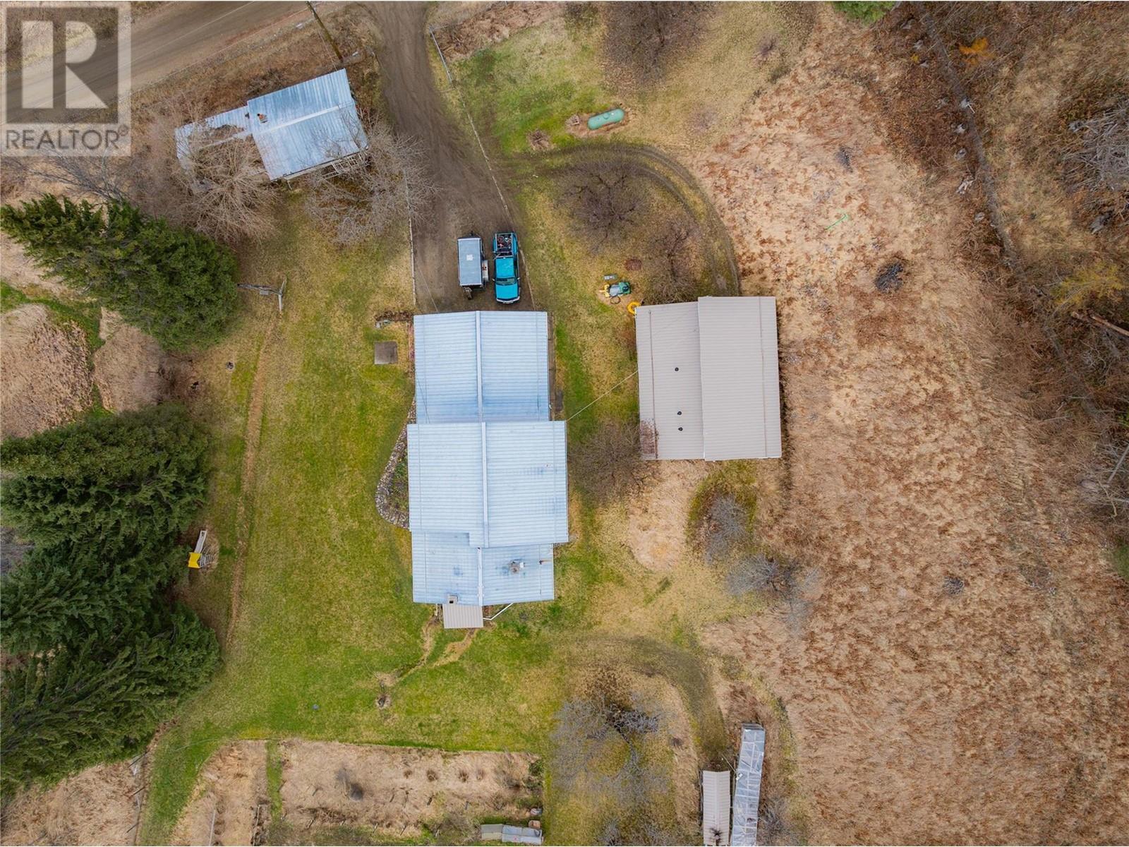 6943 Kanigan Road, Appledale, British Columbia  V0G 2J0 - Photo 10 - 10341853