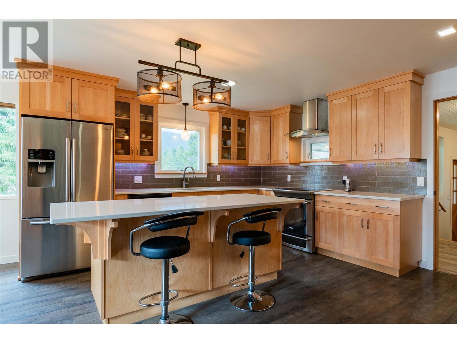 6943 Kanigan Road, Appledale, British Columbia  V0G 2J0 - Photo 29 - 10341853