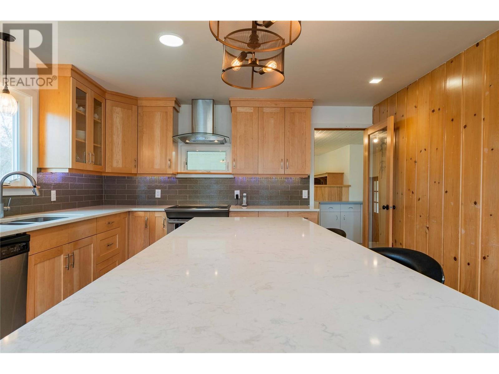 6943 Kanigan Road, Appledale, British Columbia  V0G 2J0 - Photo 32 - 10341853