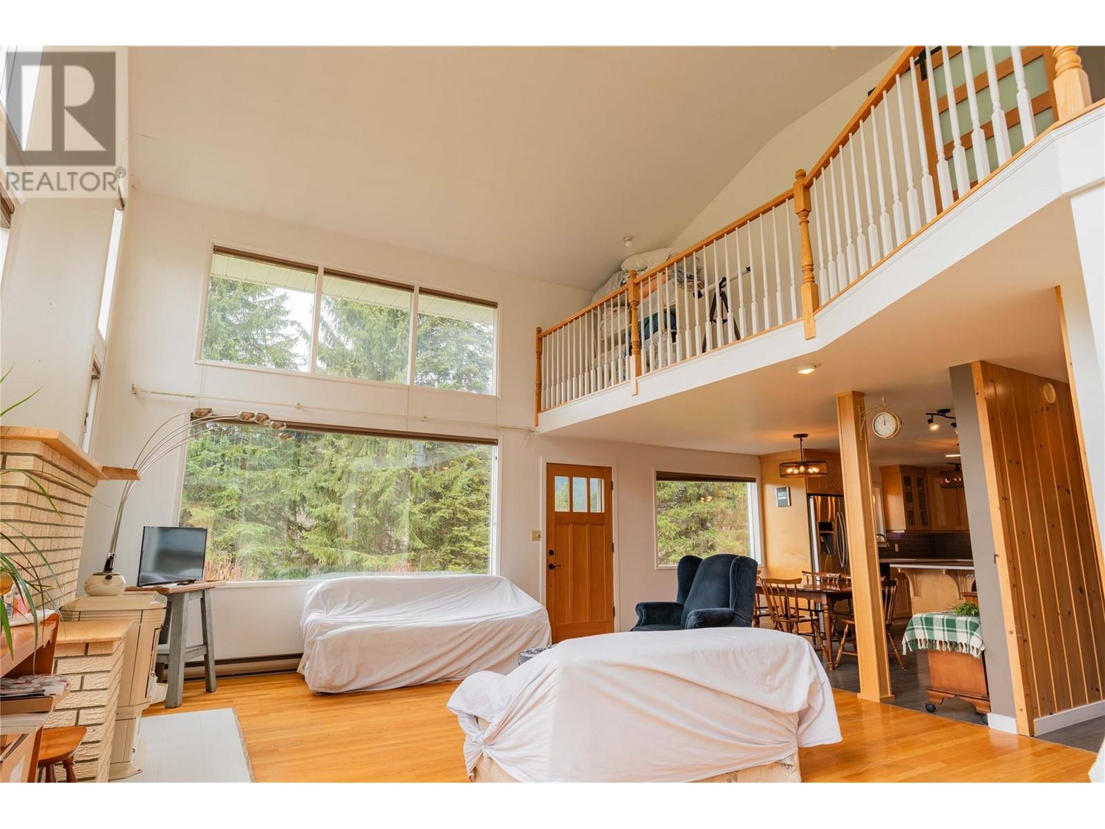 6943 Kanigan Road, Appledale, British Columbia  V0G 2J0 - Photo 37 - 10341853
