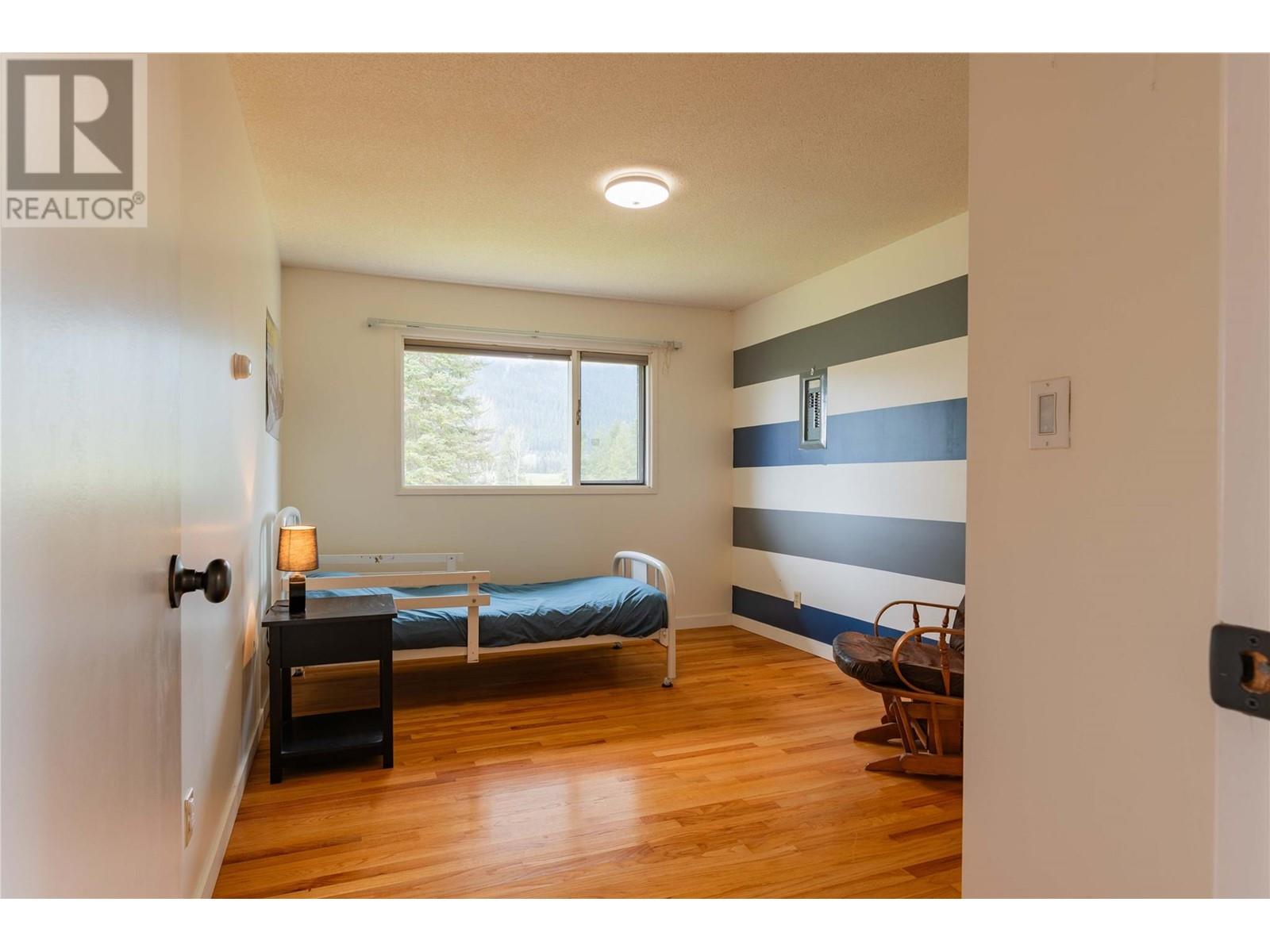 6943 Kanigan Road, Appledale, British Columbia  V0G 2J0 - Photo 46 - 10341853