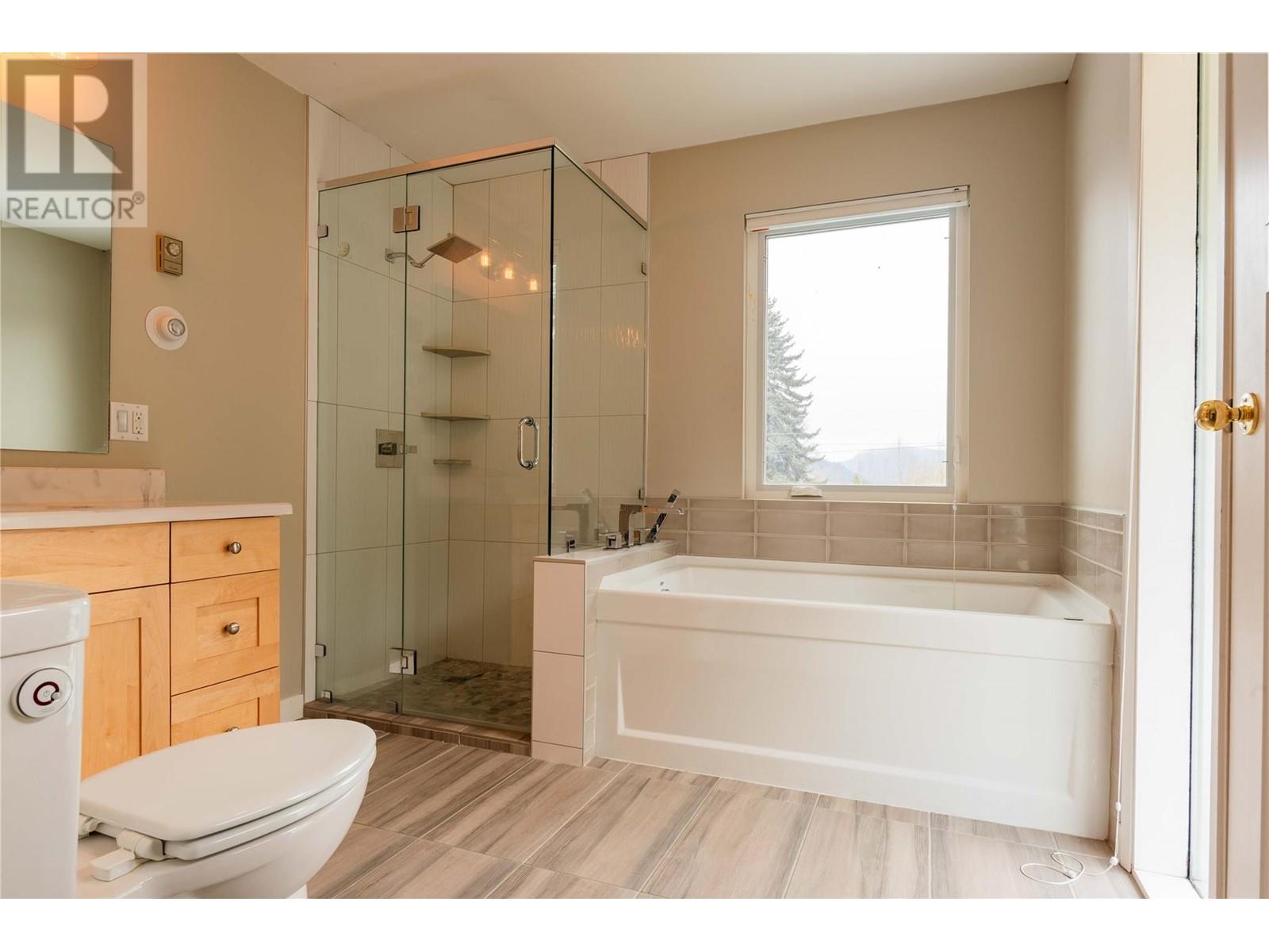 6943 Kanigan Road, Appledale, British Columbia  V0G 2J0 - Photo 54 - 10341853