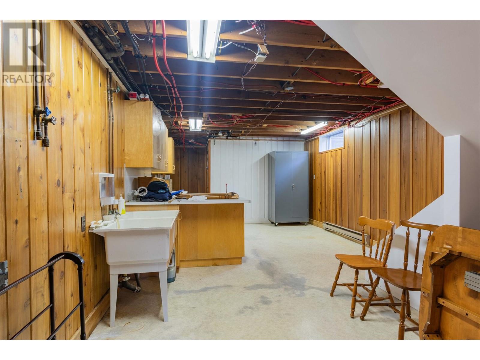 6943 Kanigan Road, Appledale, British Columbia  V0G 2J0 - Photo 63 - 10341853