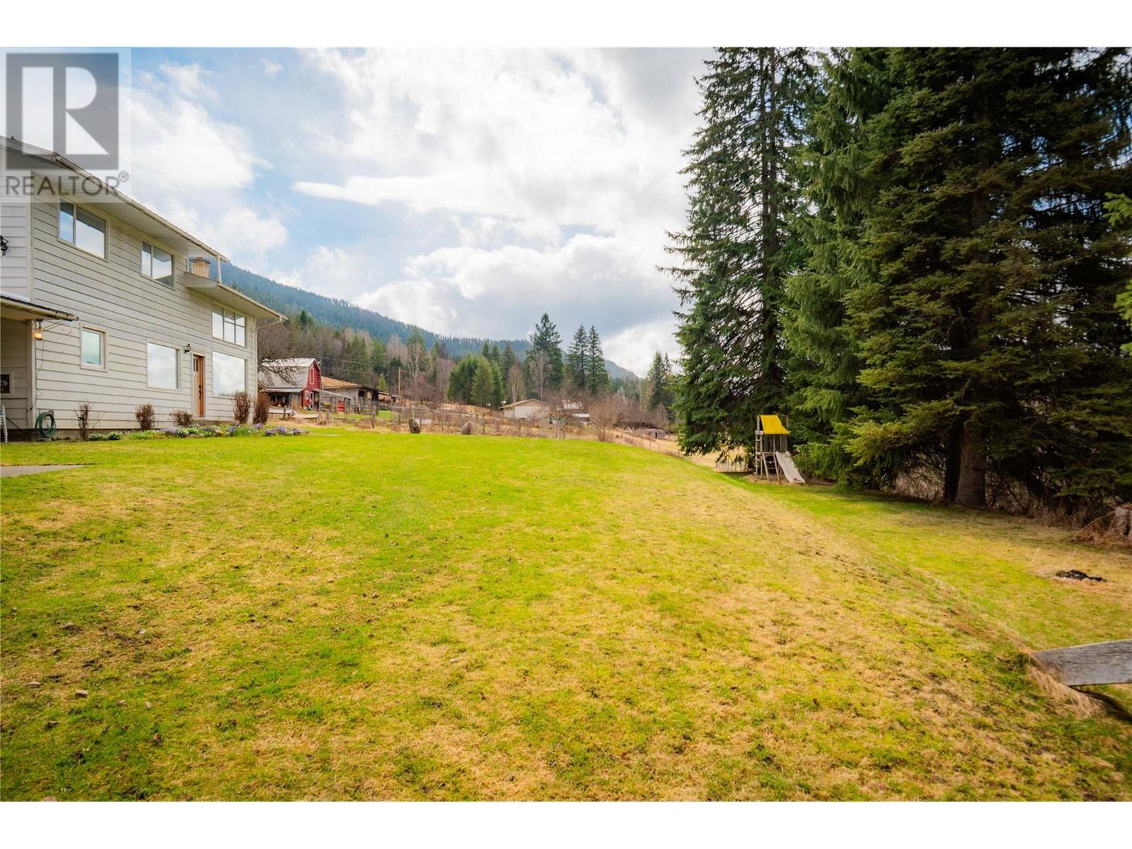 6943 Kanigan Road, Appledale, British Columbia  V0G 2J0 - Photo 71 - 10341853