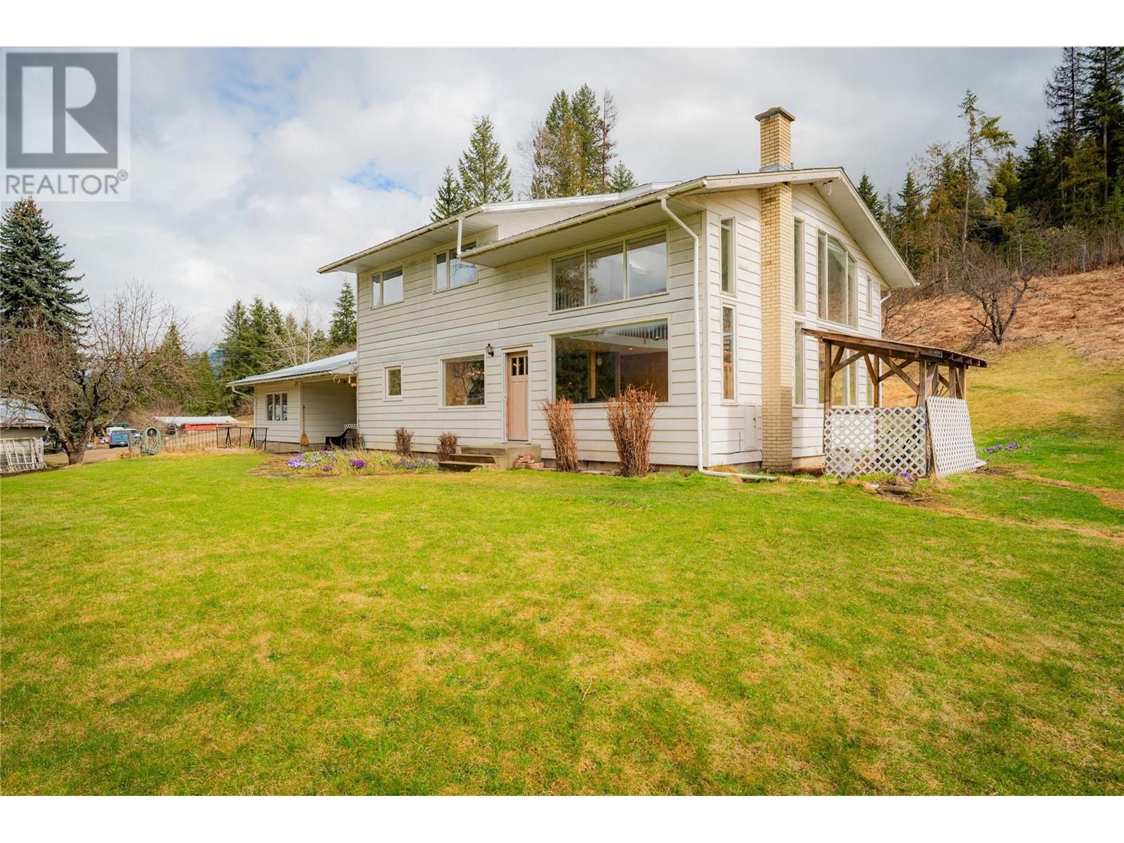 6943 Kanigan Road, Appledale, British Columbia  V0G 2J0 - Photo 77 - 10341853