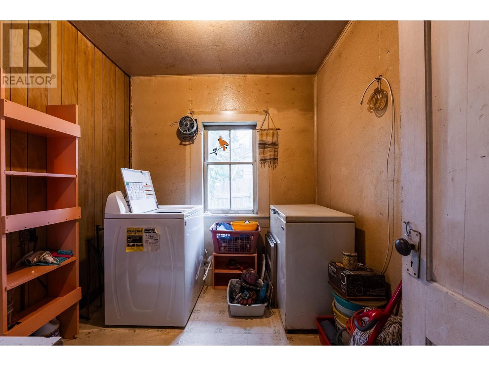713 Arthur Street, Slocan, British Columbia  V0G 2C0 - Photo 20 - 10341877