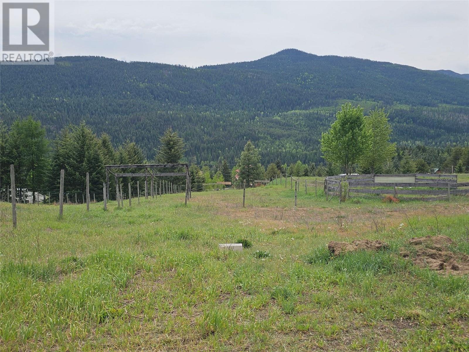 3684 Krestova Road, Krestova, British Columbia  V0G 1H2 - Photo 56 - 10342042