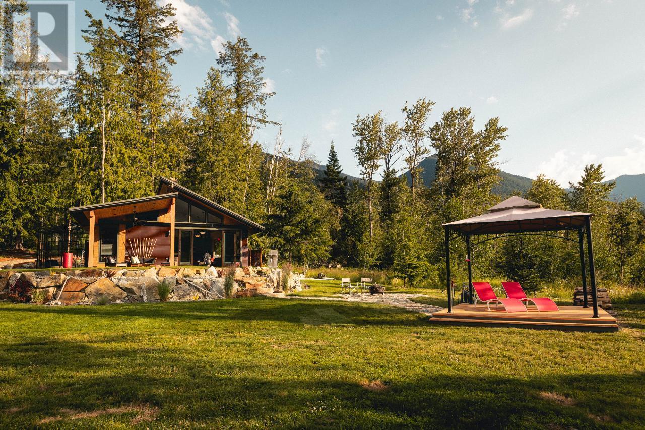 179 Kootenay Lake Road, Procter, British Columbia  V0G 1V0 - Photo 10 - 10341265