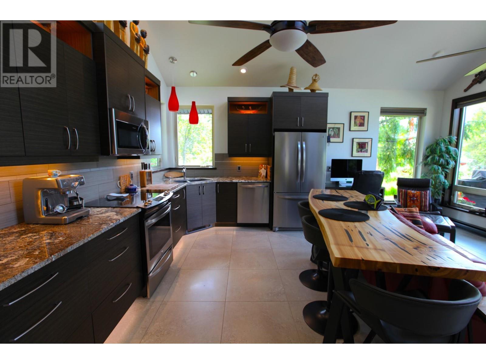 179 Kootenay Lake Road, Procter, British Columbia  V0G 1V0 - Photo 28 - 10341265