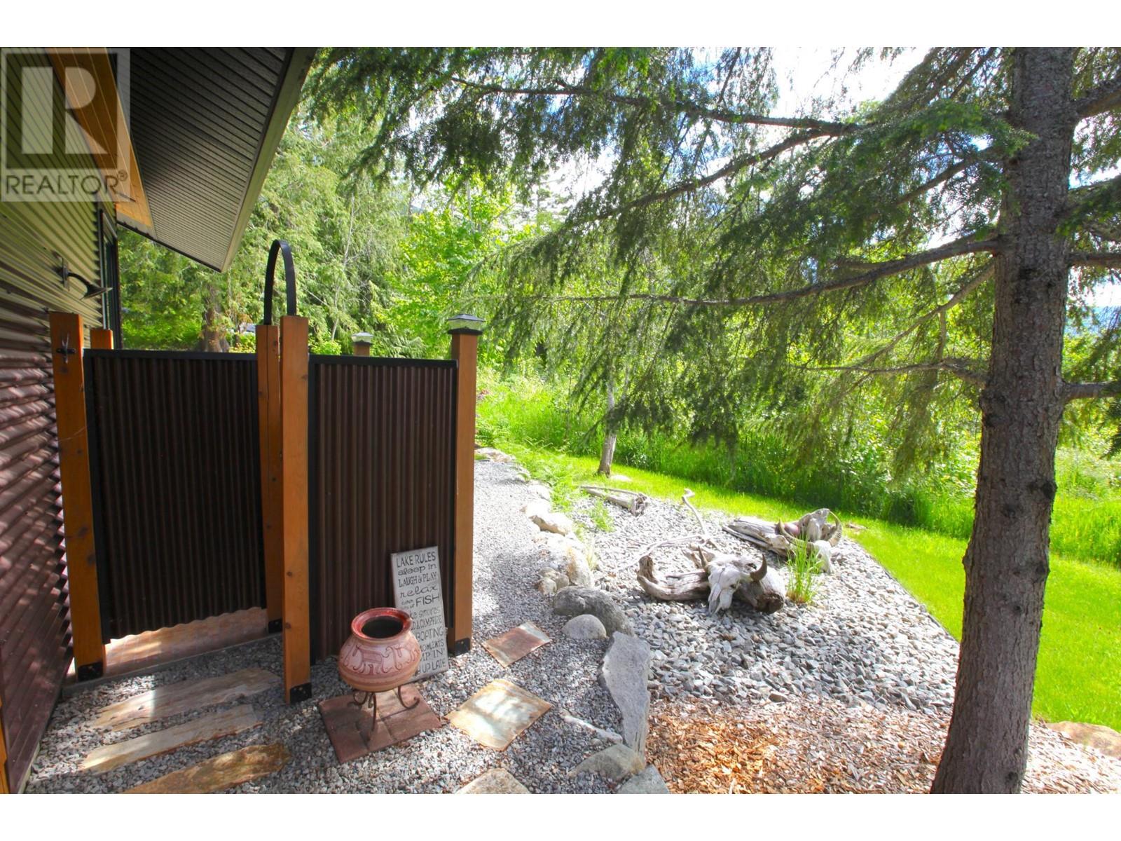 179 Kootenay Lake Road, Procter, British Columbia  V0G 1V0 - Photo 38 - 10341265