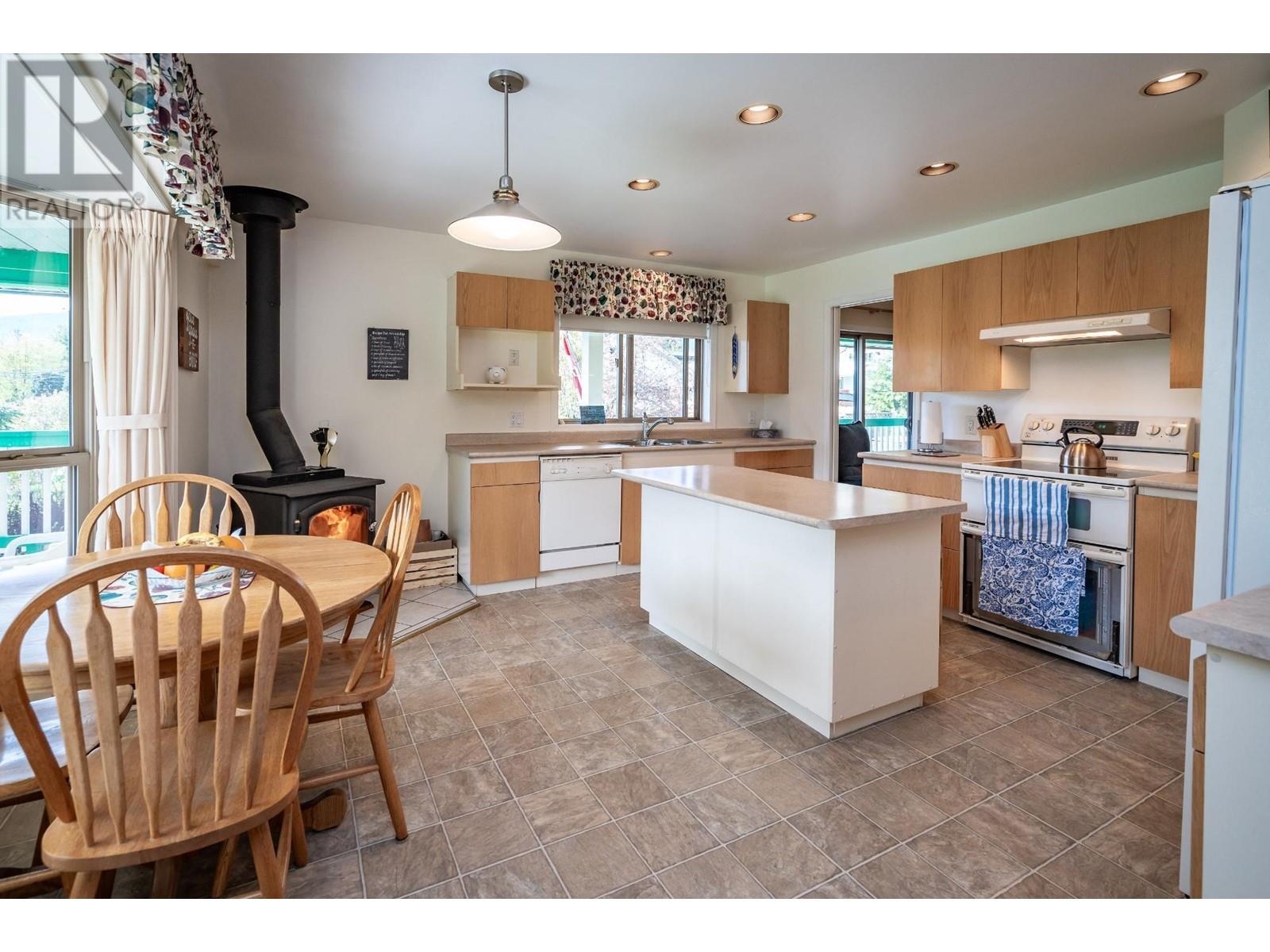 403 8th  S Street, Kaslo, British Columbia  V0G 1M0 - Photo 19 - 10342157