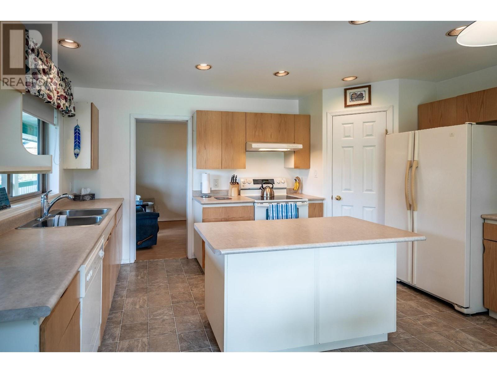 403 8th  S Street, Kaslo, British Columbia  V0G 1M0 - Photo 22 - 10342157
