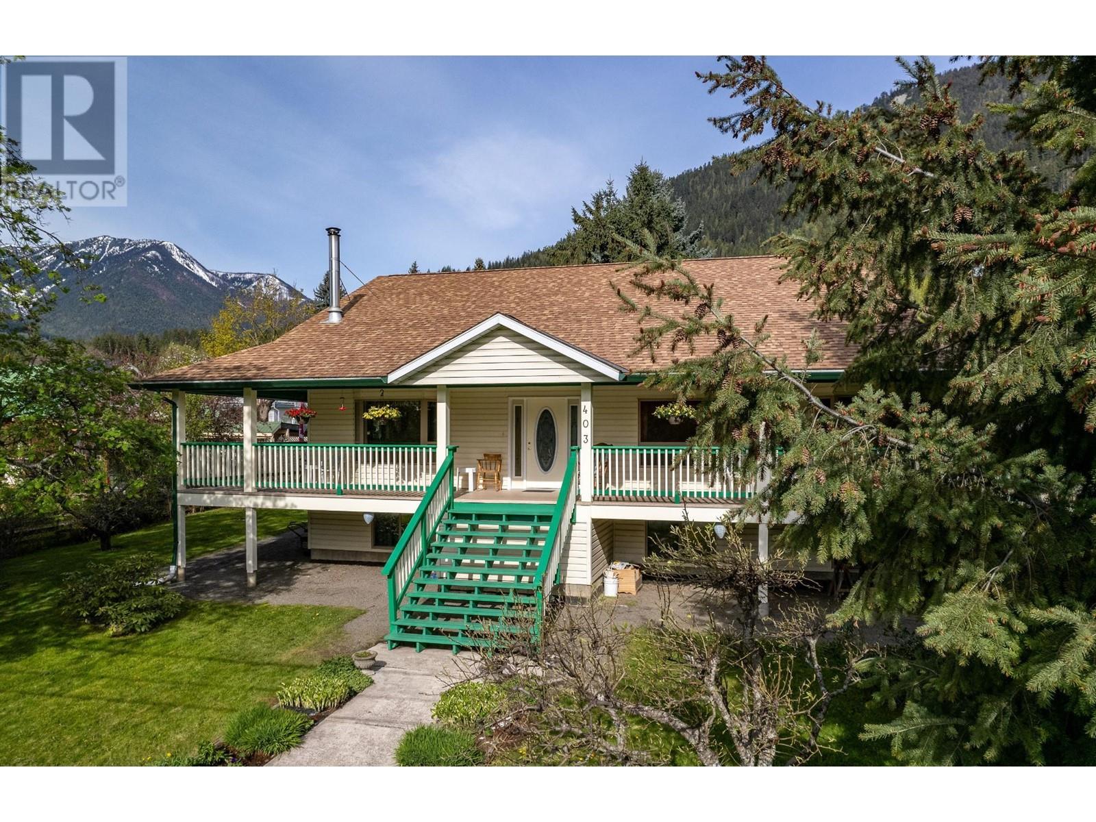 403 8th  S Street, Kaslo, British Columbia  V0G 1M0 - Photo 3 - 10342157