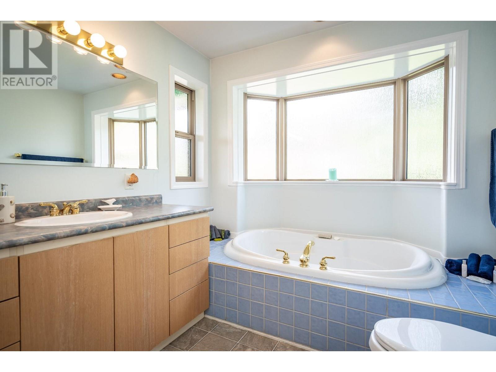 403 8th  S Street, Kaslo, British Columbia  V0G 1M0 - Photo 31 - 10342157