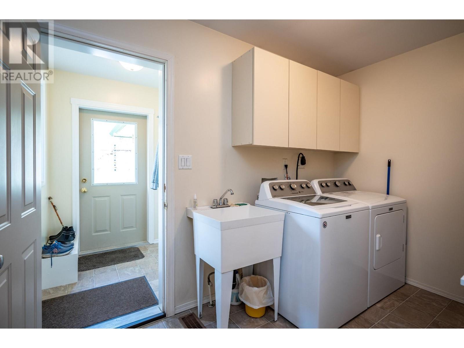 403 8th  S Street, Kaslo, British Columbia  V0G 1M0 - Photo 38 - 10342157