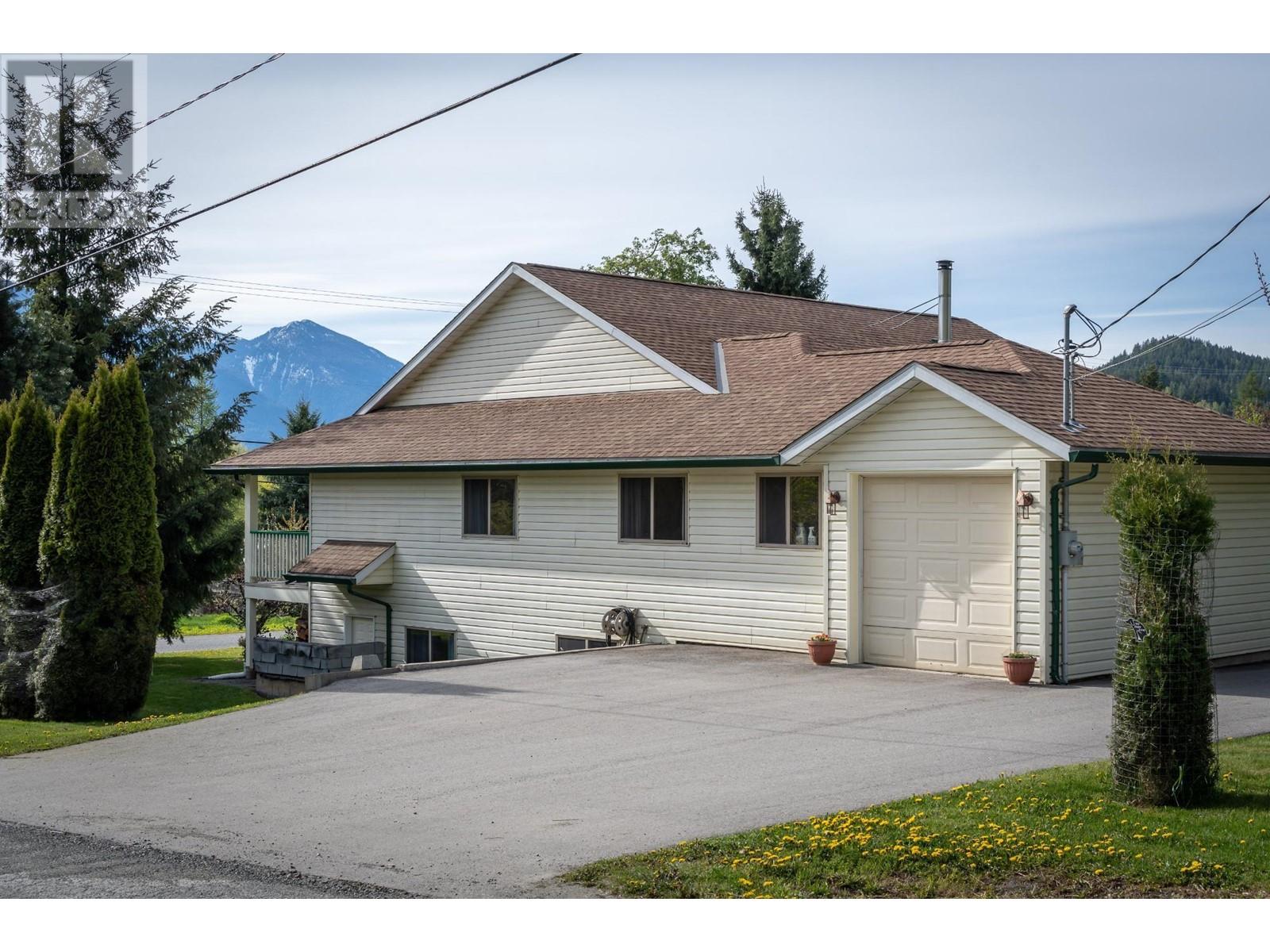 403 8th  S Street, Kaslo, British Columbia  V0G 1M0 - Photo 49 - 10342157