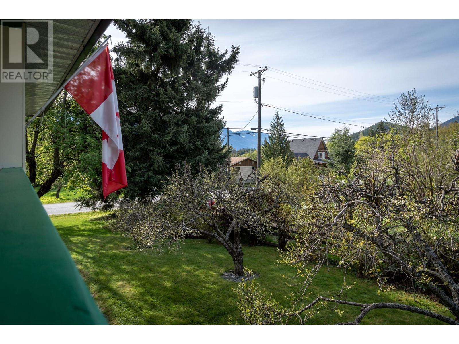 403 8th  S Street, Kaslo, British Columbia  V0G 1M0 - Photo 57 - 10342157