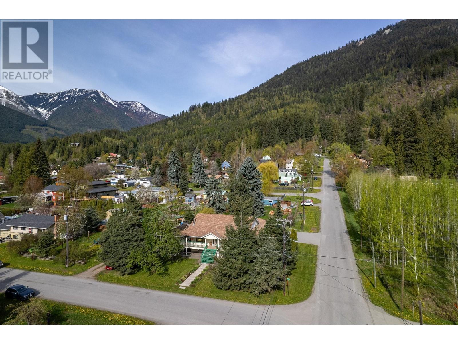 403 8th  S Street, Kaslo, British Columbia  V0G 1M0 - Photo 59 - 10342157