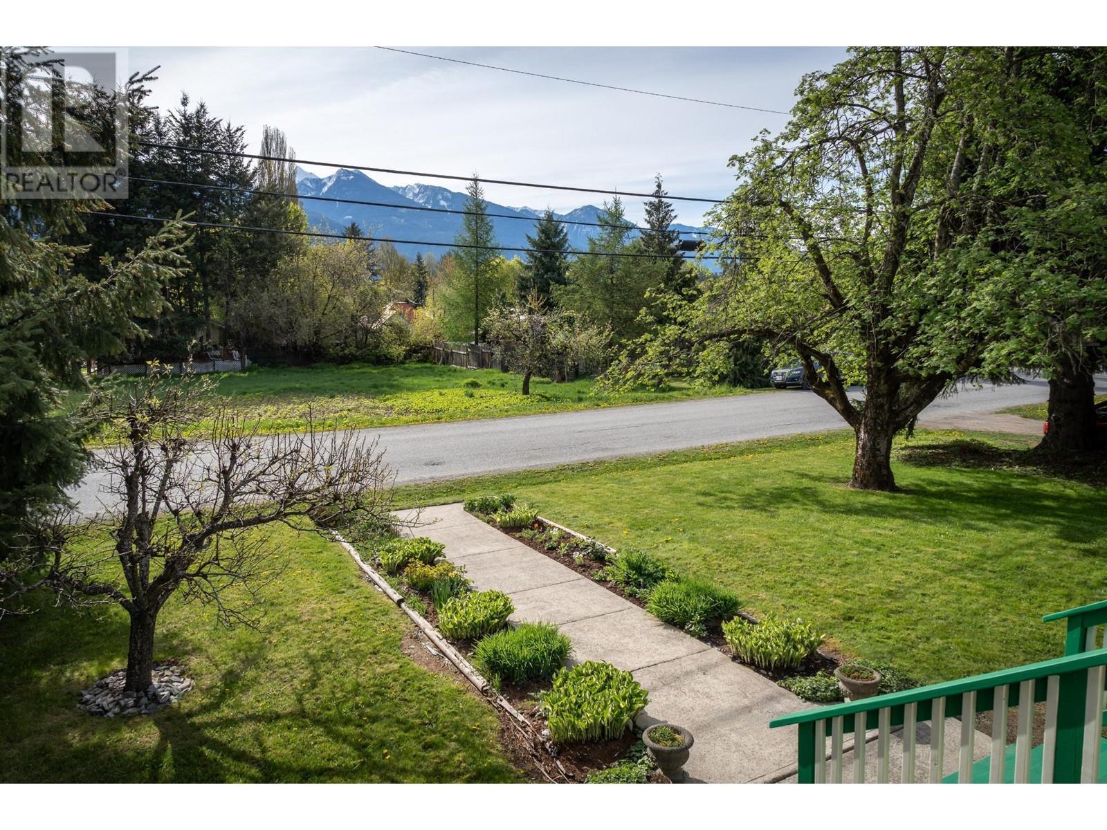 403 8th  S Street, Kaslo, British Columbia  V0G 1M0 - Photo 8 - 10342157
