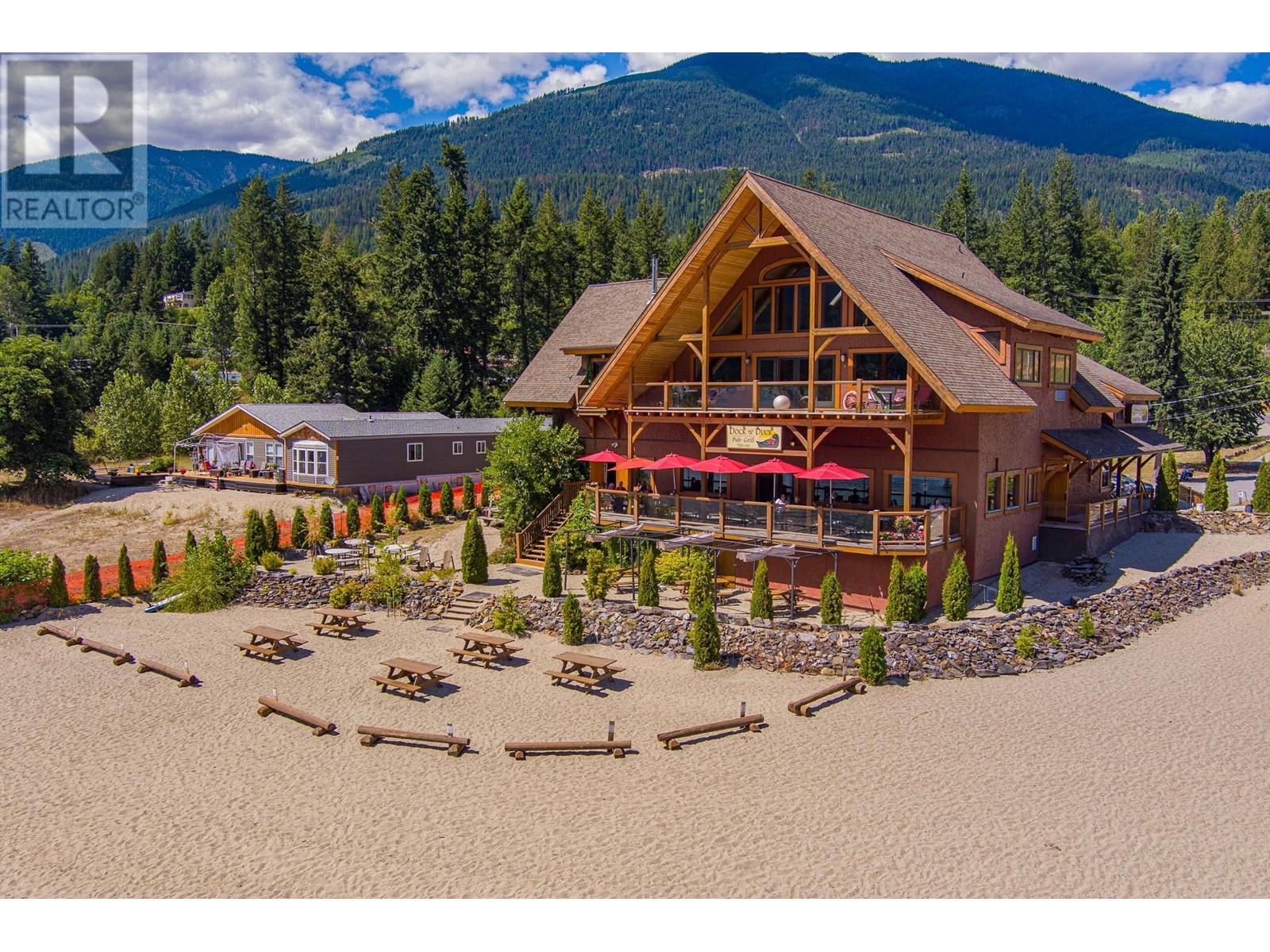 7924 Balfour Wharf Road, Balfour, British Columbia  V0G 1C0 - Photo 2 - 10342200