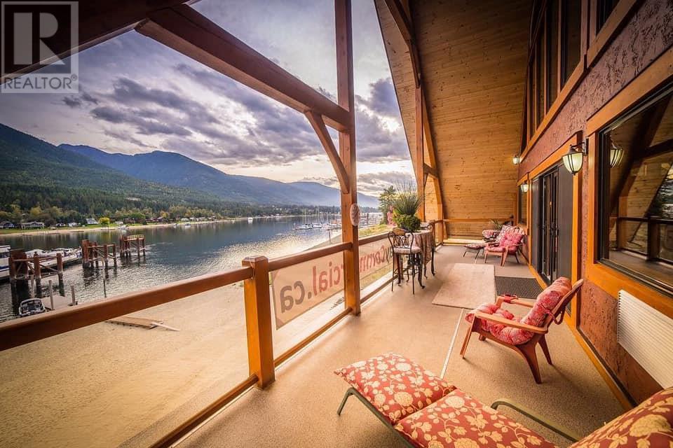 7924 Balfour Wharf Road, Balfour, British Columbia  V0G 1C0 - Photo 4 - 10342200