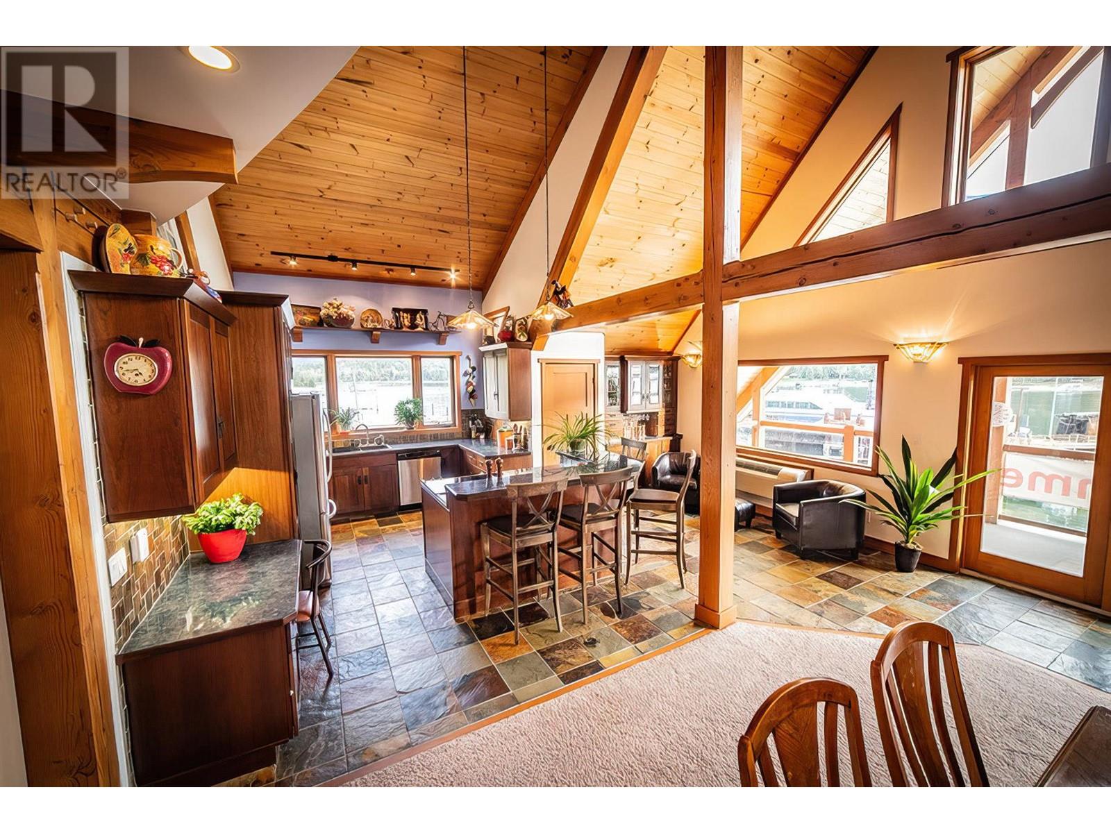 7924 Balfour Wharf Road, Balfour, British Columbia  V0G 1C0 - Photo 6 - 10342200