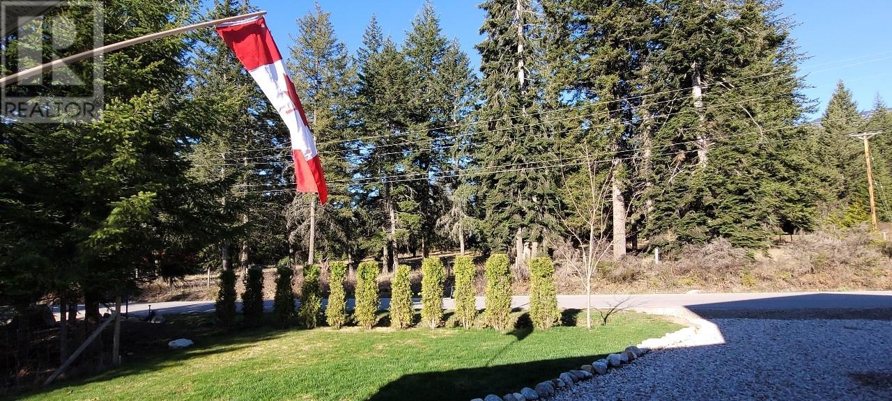 730 Heyland Road, Balfour, British Columbia  V0G 1C0 - Photo 34 - 10342339