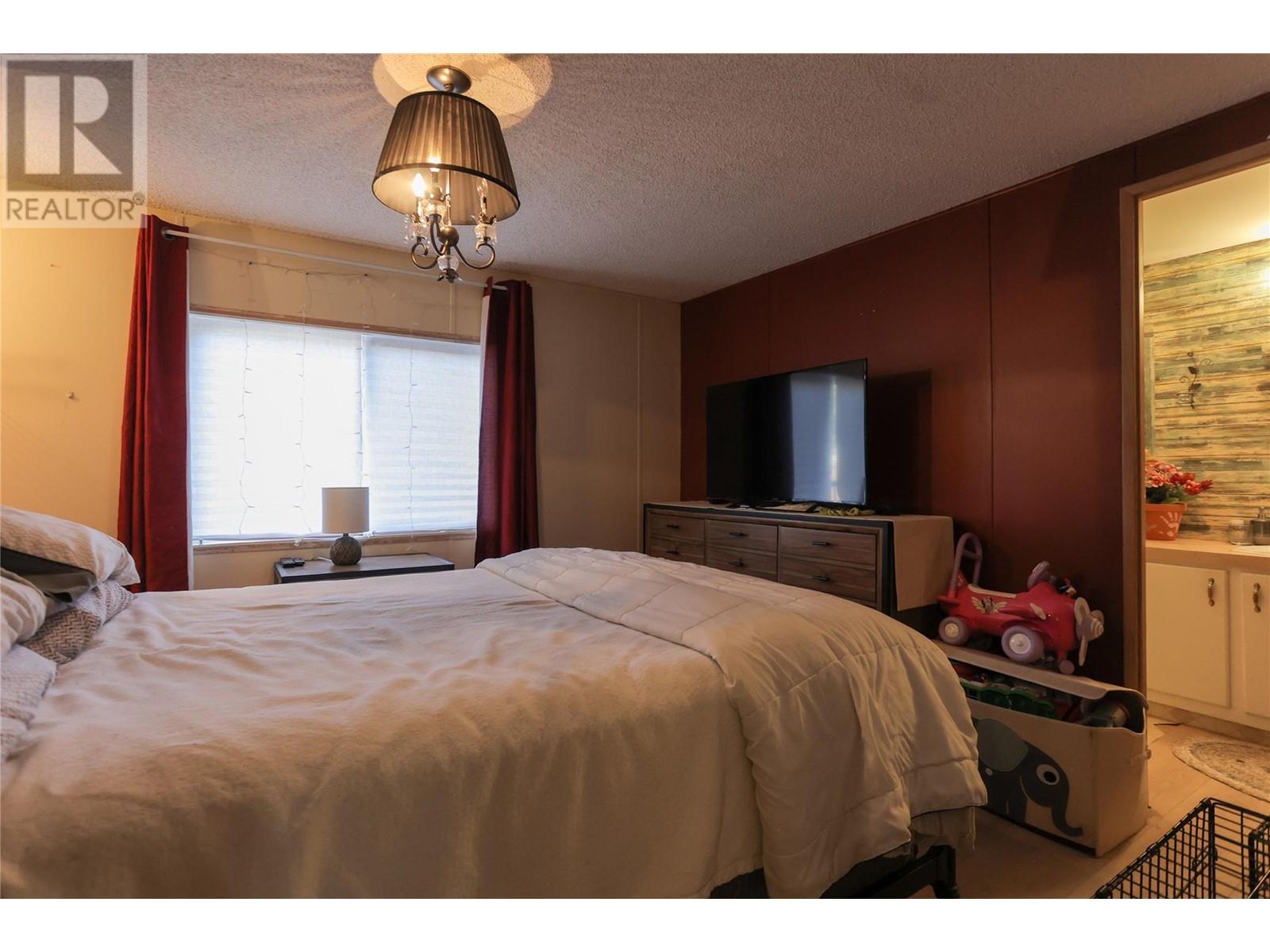 4366 Poplar Ridge Crescent, Crescent Valley, British Columbia  V0G 1H1 - Photo 10 - 10342299
