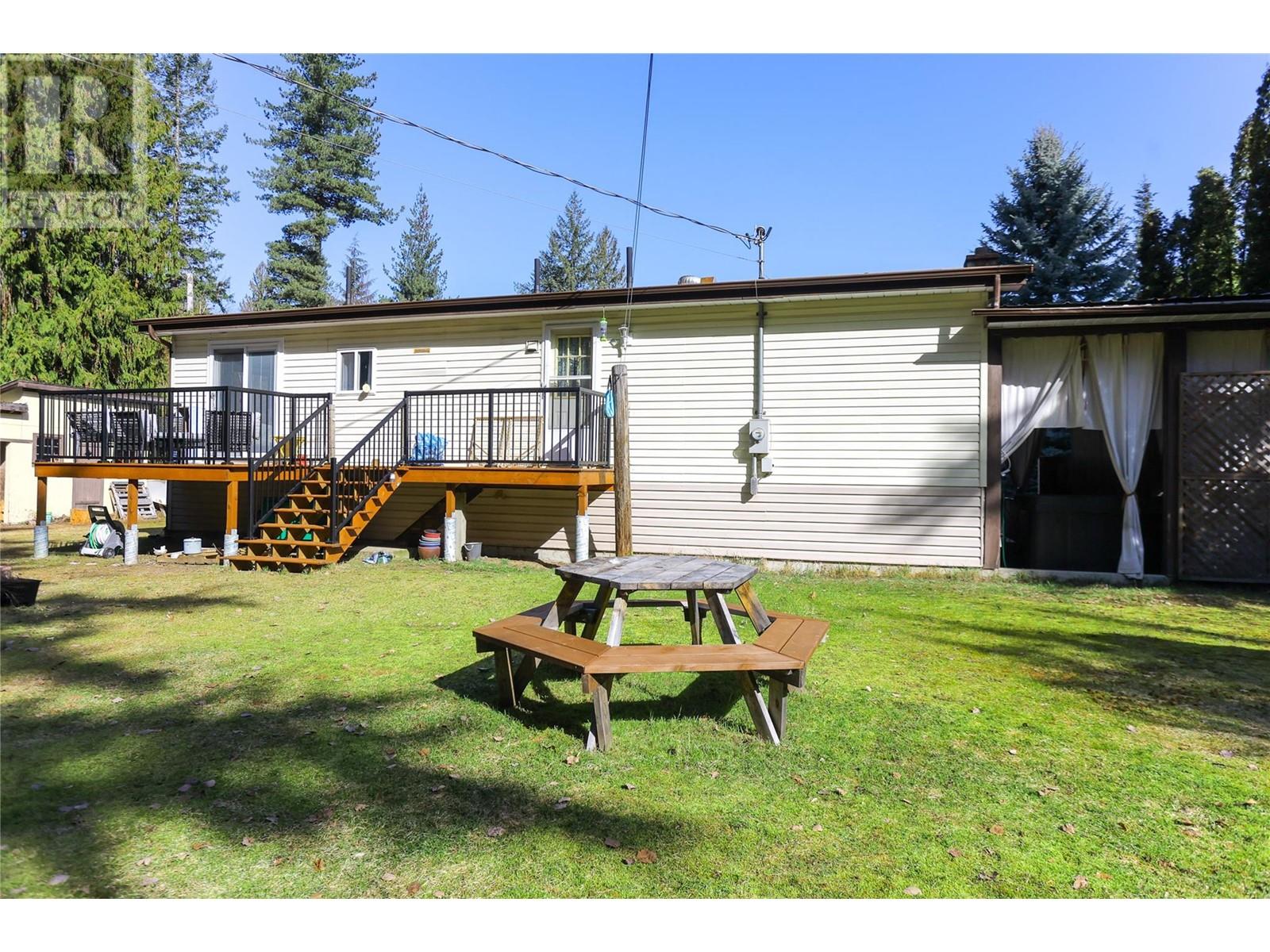 4366 Poplar Ridge Crescent, Crescent Valley, British Columbia  V0G 1H1 - Photo 24 - 10342299