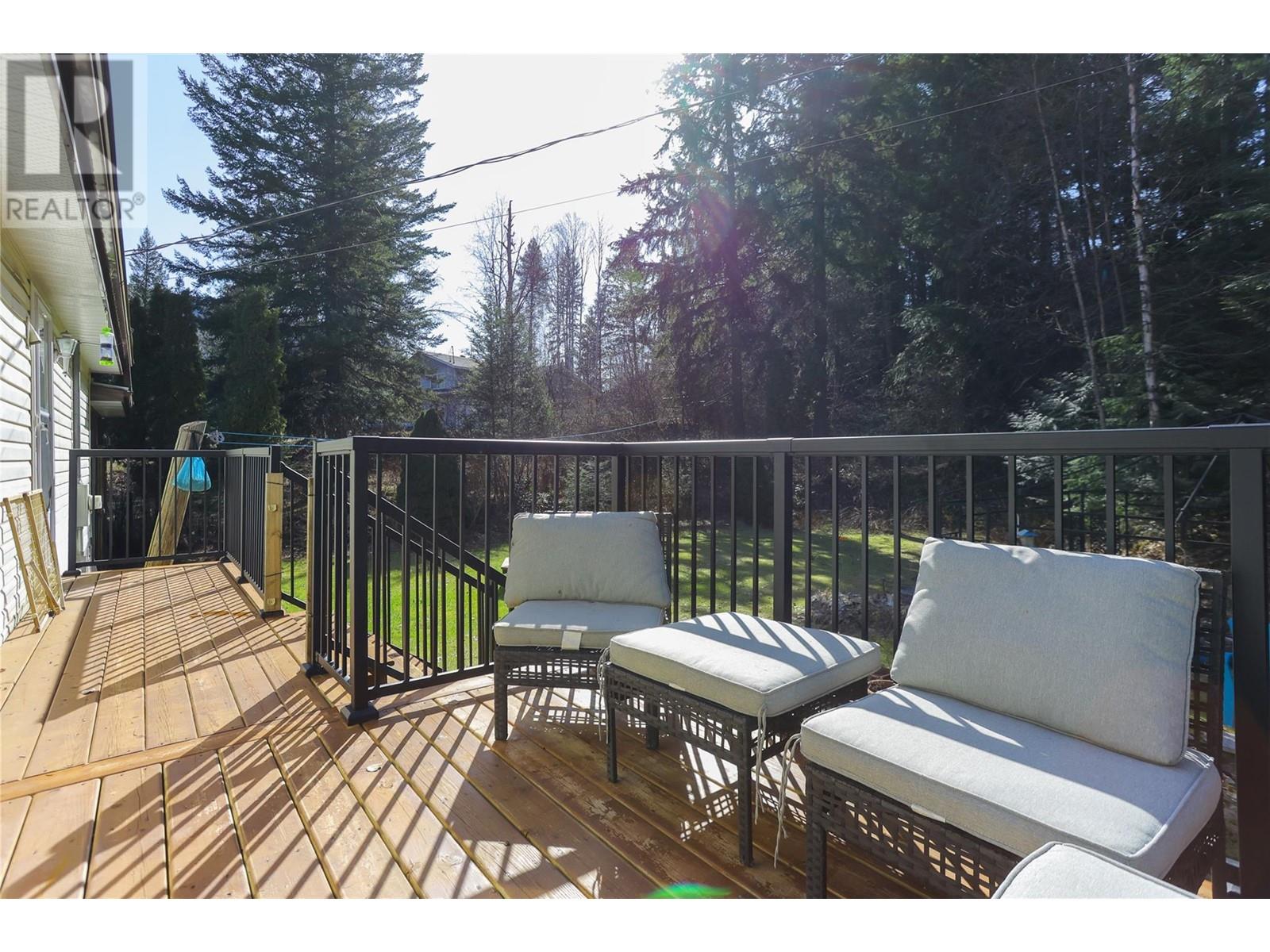 4366 Poplar Ridge Crescent, Crescent Valley, British Columbia  V0G 1H1 - Photo 25 - 10342299