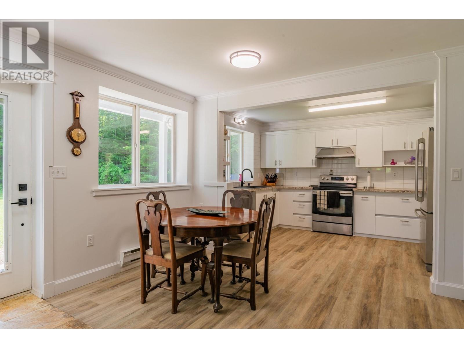 4743 31 Highway, Kaslo, British Columbia  V0G 1M0 - Photo 33 - 10341185