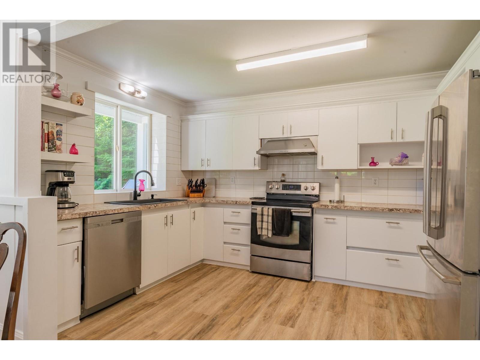 4743 31 Highway, Kaslo, British Columbia  V0G 1M0 - Photo 34 - 10341185