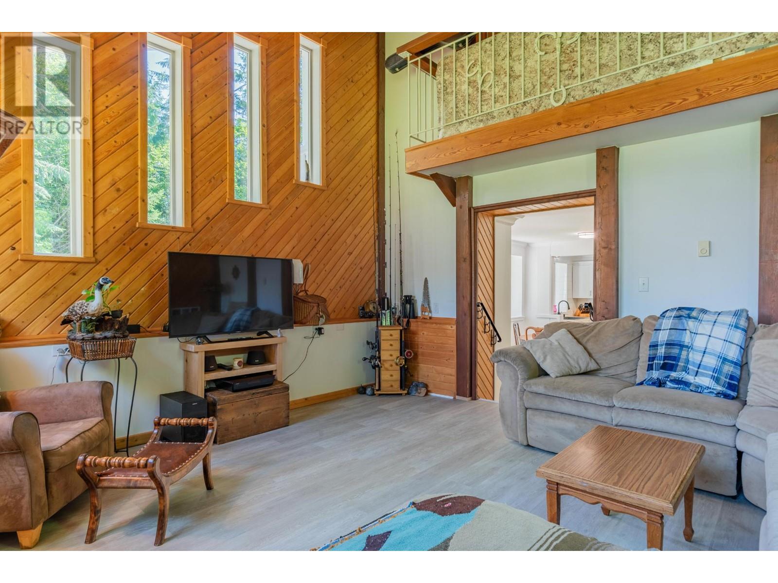 4743 31 Highway, Kaslo, British Columbia  V0G 1M0 - Photo 40 - 10341185