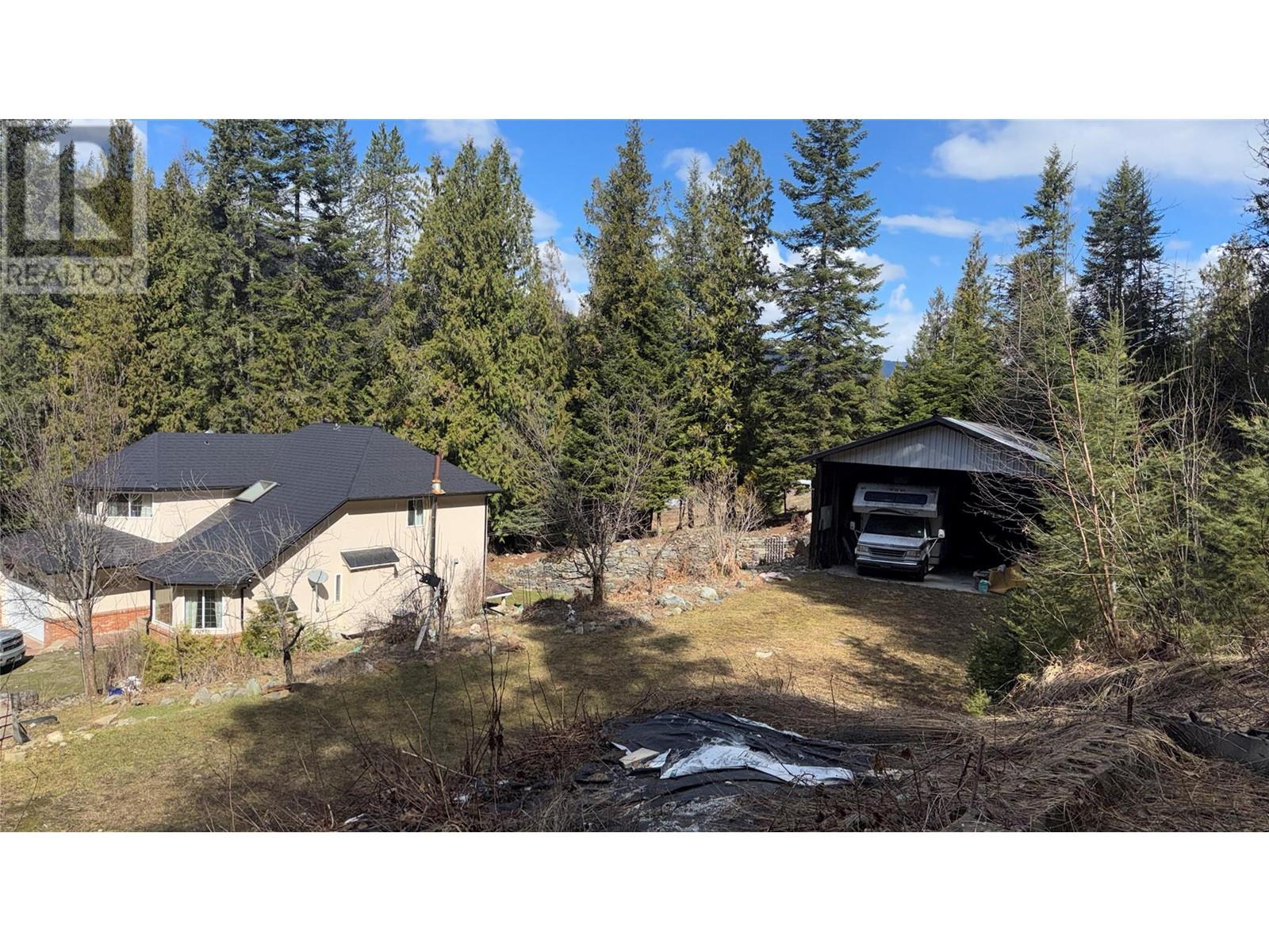 2300 Old Salmo Road, Fruitvale, British Columbia  V0G 1L0 - Photo 75 - 10342544