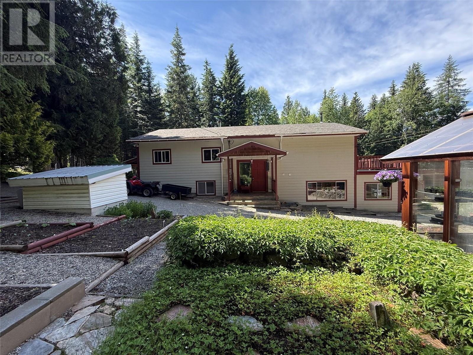 2698 Beaverbrook Road, Fruitvale, British Columbia  V0G 1L1 - Photo 83 - 10342650
