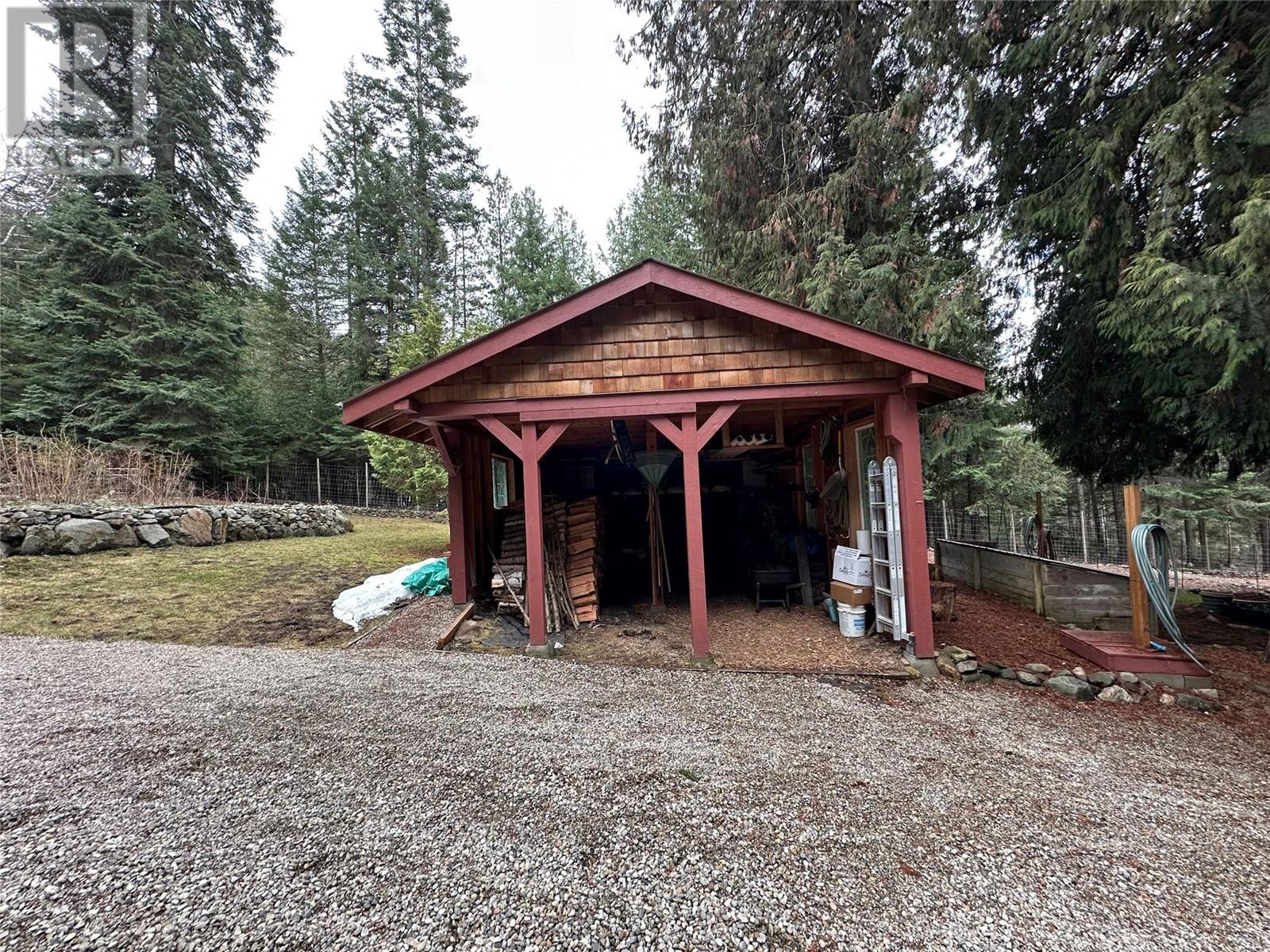 2698 Beaverbrook Road, Fruitvale, British Columbia  V0G 1L1 - Photo 91 - 10342650