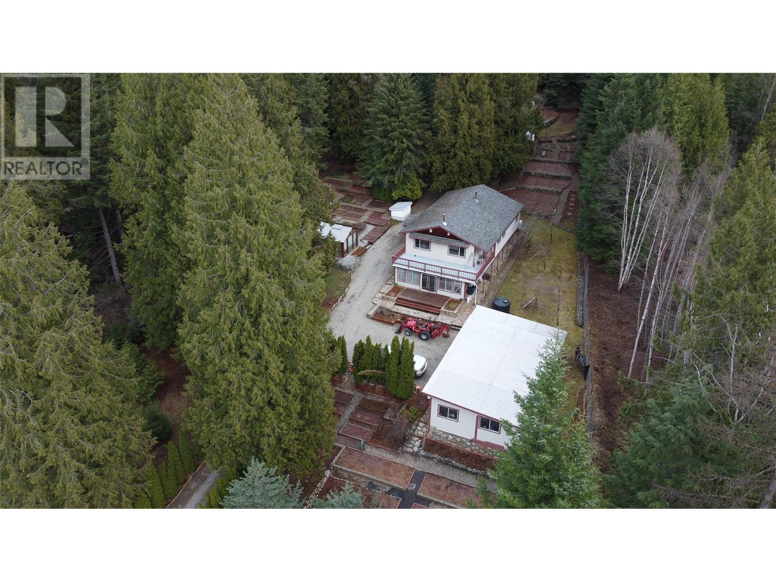 2698 Beaverbrook Road, Fruitvale, British Columbia  V0G 1L1 - Photo 93 - 10342650