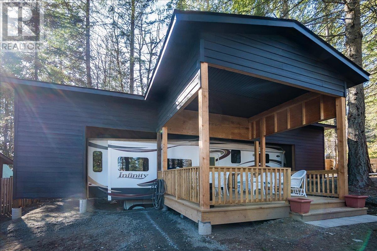 7606 3a Highway, Balfour, British Columbia  V0G 1C0 - Photo 15 - 10342606