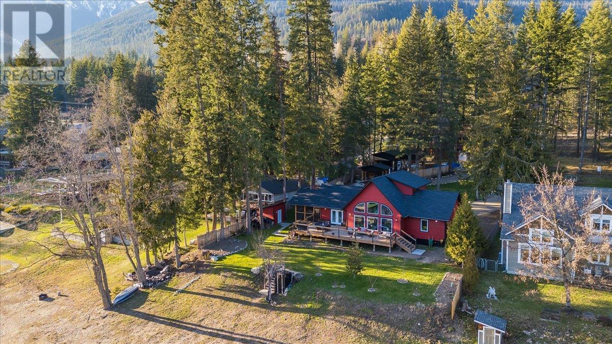 7606 3a Highway, Balfour, British Columbia  V0G 1C0 - Photo 7 - 10342606