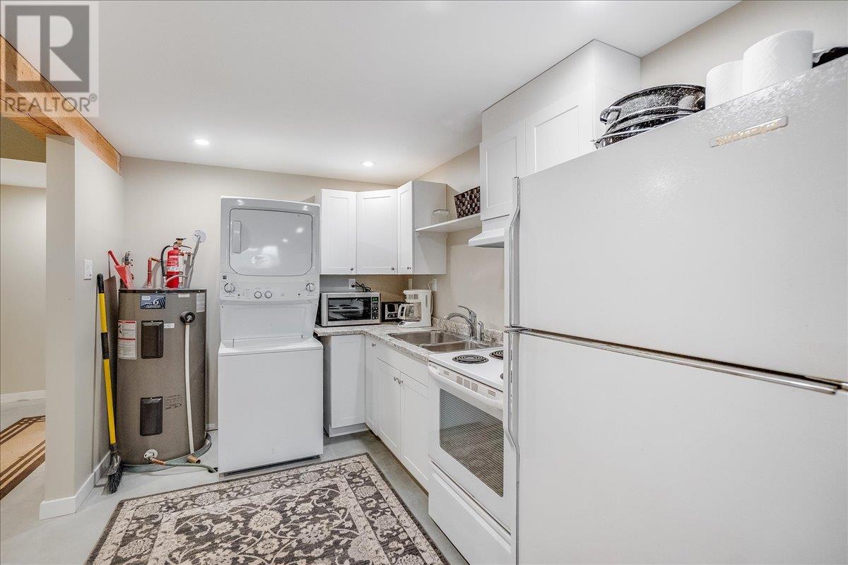 7606 3a Highway, Balfour, British Columbia  V0G 1C0 - Photo 94 - 10342606