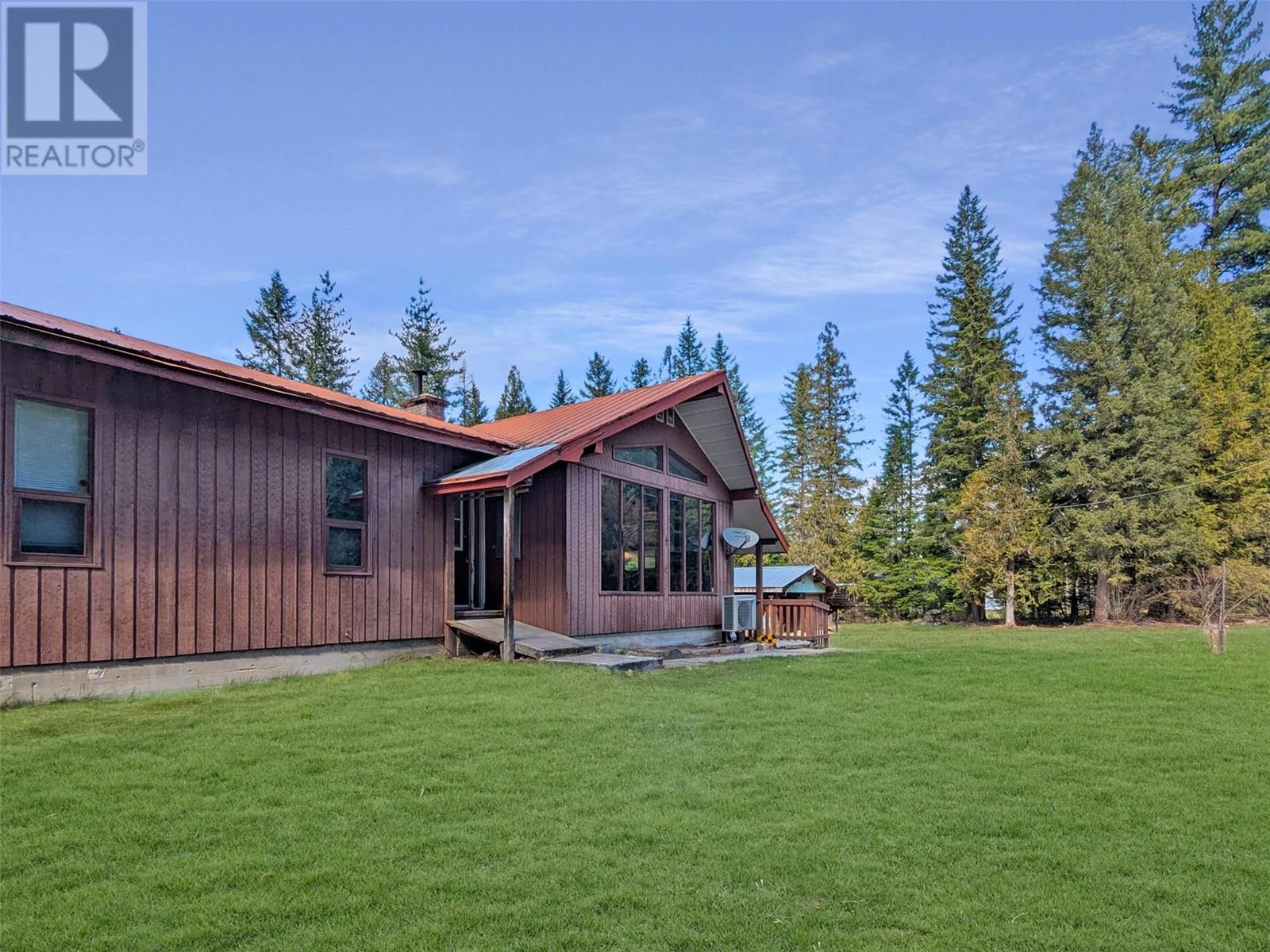 5837 Highway 6, Winlaw, British Columbia  V0G 2J0 - Photo 4 - 10342857