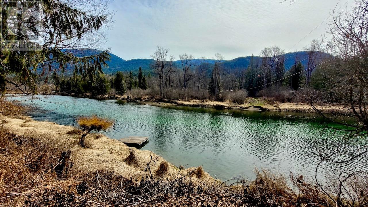 6450 Appledale Lower Road, Appledale, British Columbia  V0G 2J0 - Photo 10 - 10342460