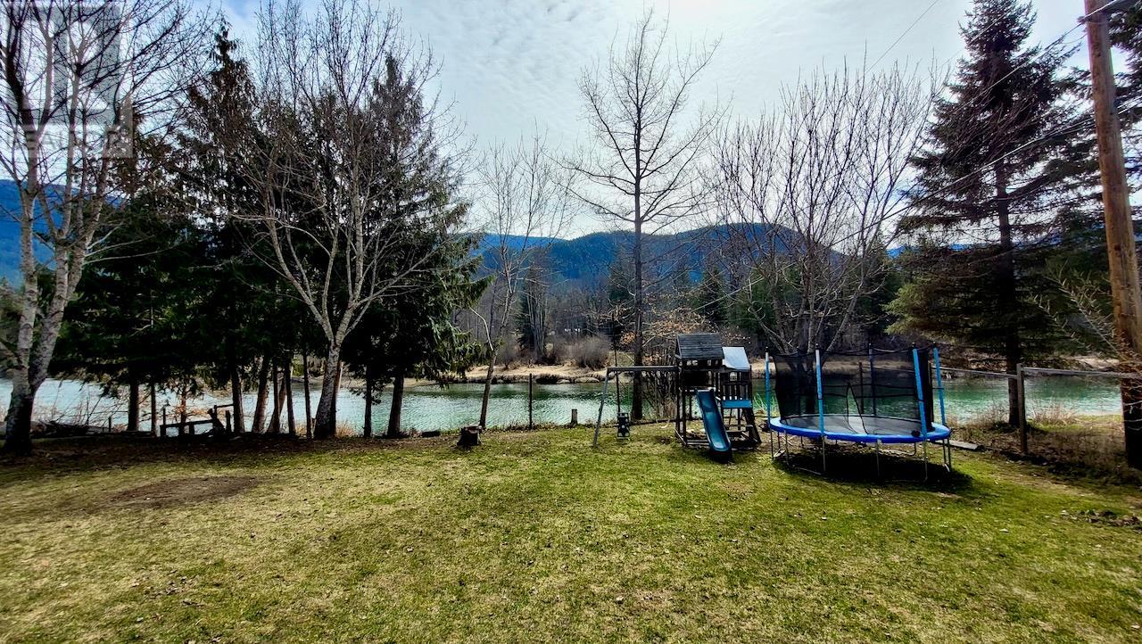 6450 Appledale Lower Road, Appledale, British Columbia  V0G 2J0 - Photo 19 - 10342460