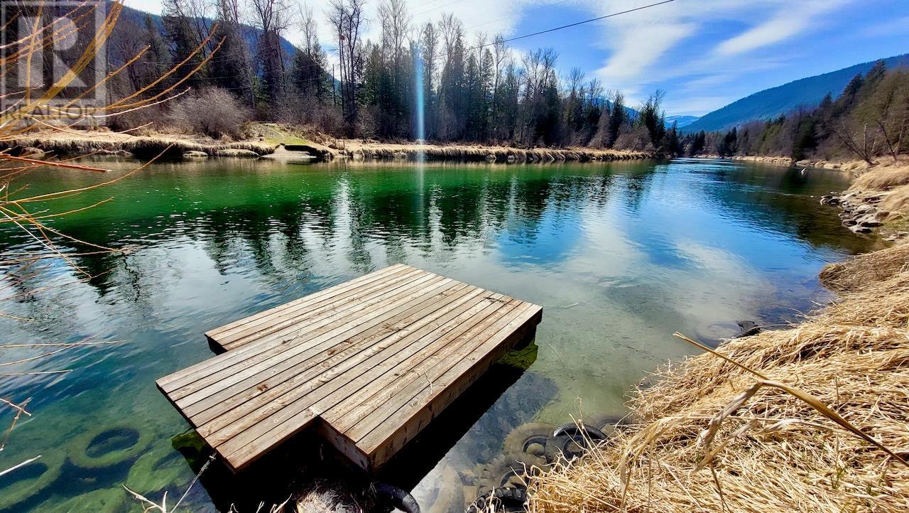 6450 Appledale Lower Road, Appledale, British Columbia  V0G 2J0 - Photo 23 - 10342460
