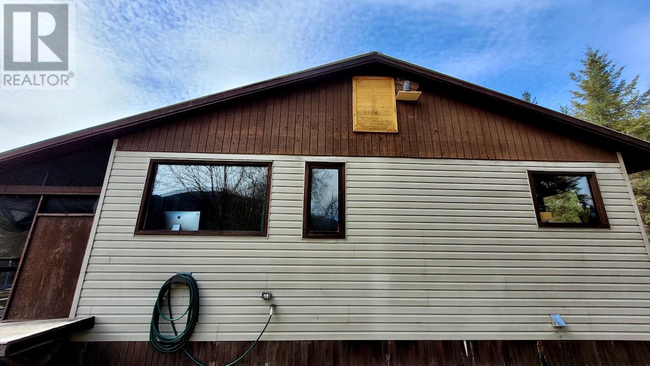 6450 Appledale Lower Road, Appledale, British Columbia  V0G 2J0 - Photo 30 - 10342460
