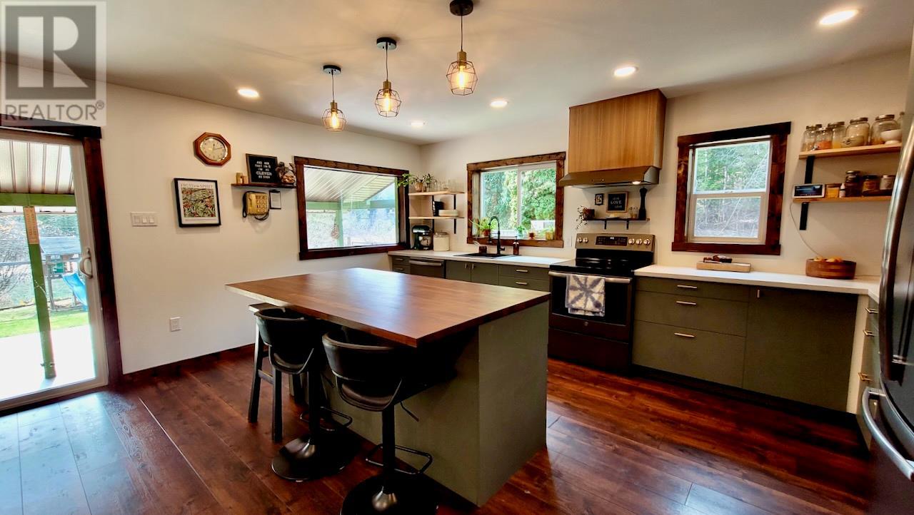 6450 Appledale Lower Road, Appledale, British Columbia  V0G 2J0 - Photo 44 - 10342460