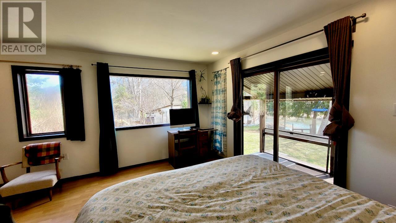 6450 Appledale Lower Road, Appledale, British Columbia  V0G 2J0 - Photo 75 - 10342460
