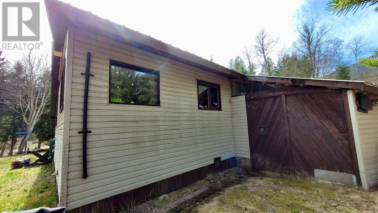 6450 Appledale Lower Road, Appledale, British Columbia  V0G 2J0 - Photo 86 - 10342460