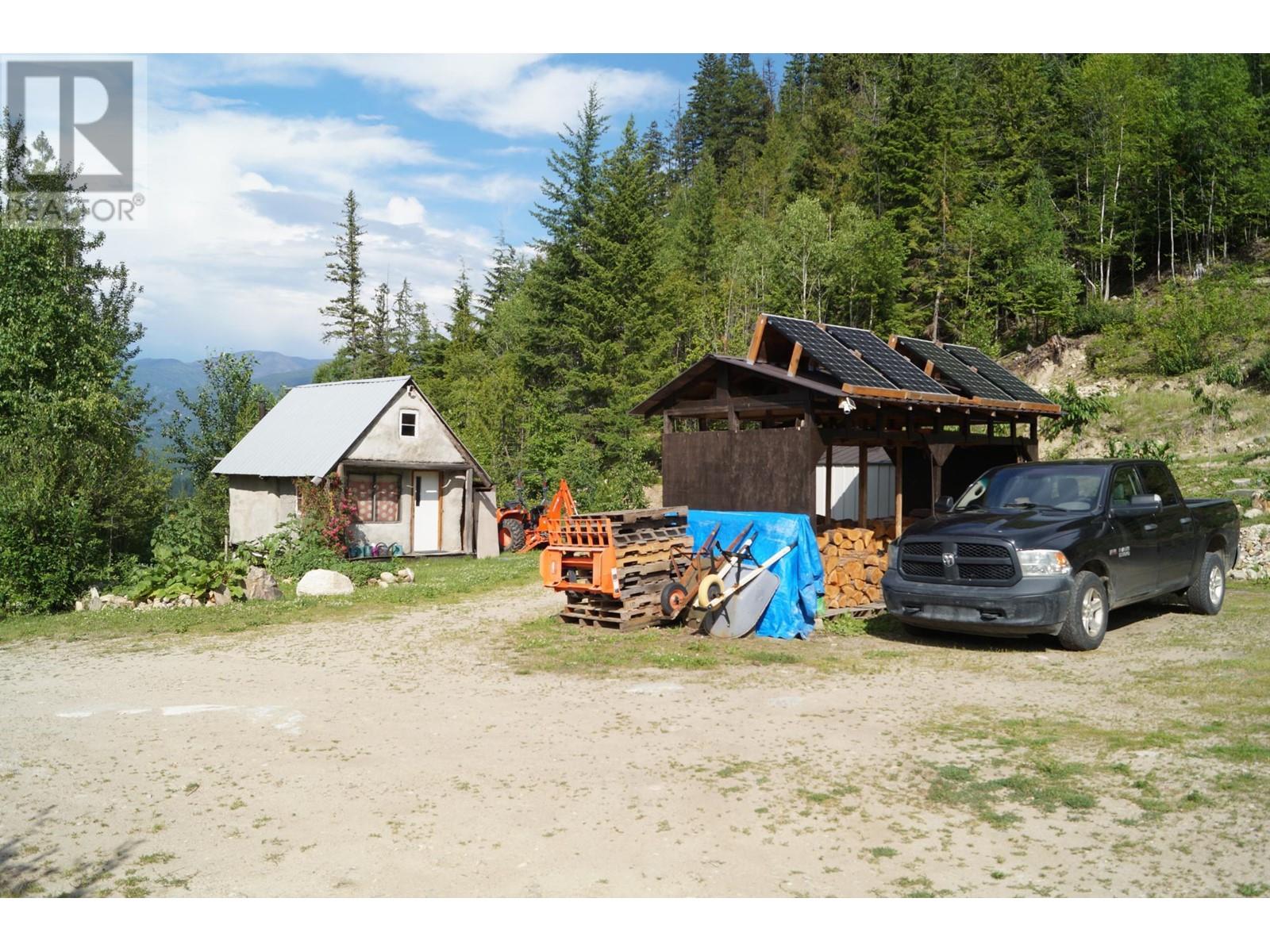 4650 6 Highway, Winlaw, British Columbia  V0G 2J0 - Photo 26 - 10343389